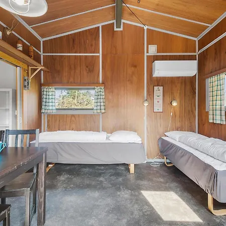 4 Bedroom Beautiful In Casa de Férias Oksbøl