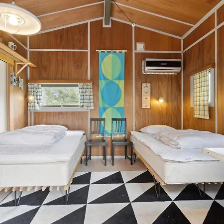Дом отдыха 4 Bedroom Beautiful In Oksbol (Syddanmark)