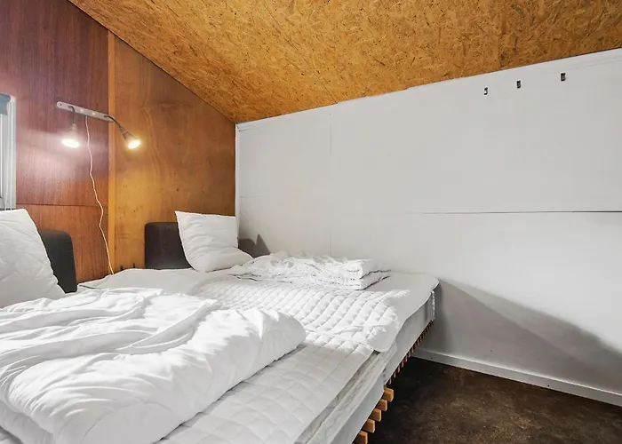 4 Bedroom Beautiful In