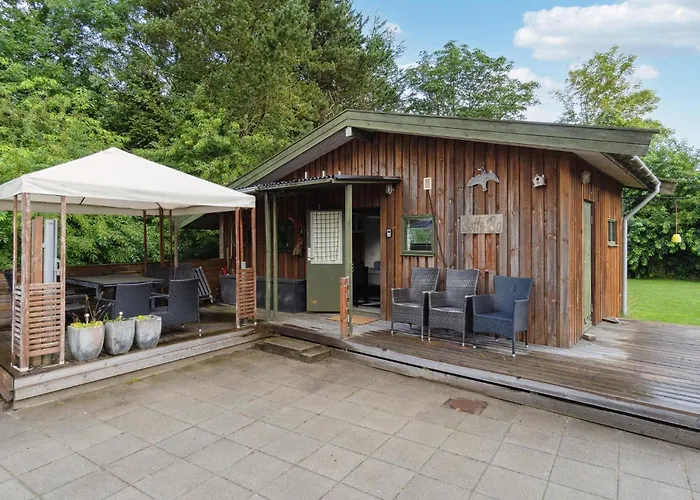 4 Bedroom Beautiful In 度假居 *