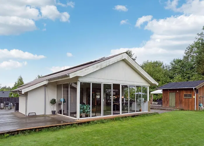 度假居 4 Bedroom Beautiful In